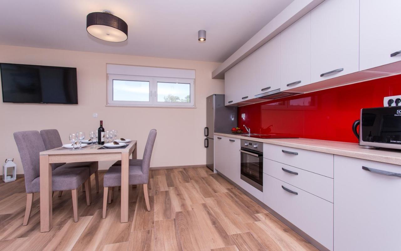 Waterfront Apartments Pia - Marija Малинська Екстер'єр фото