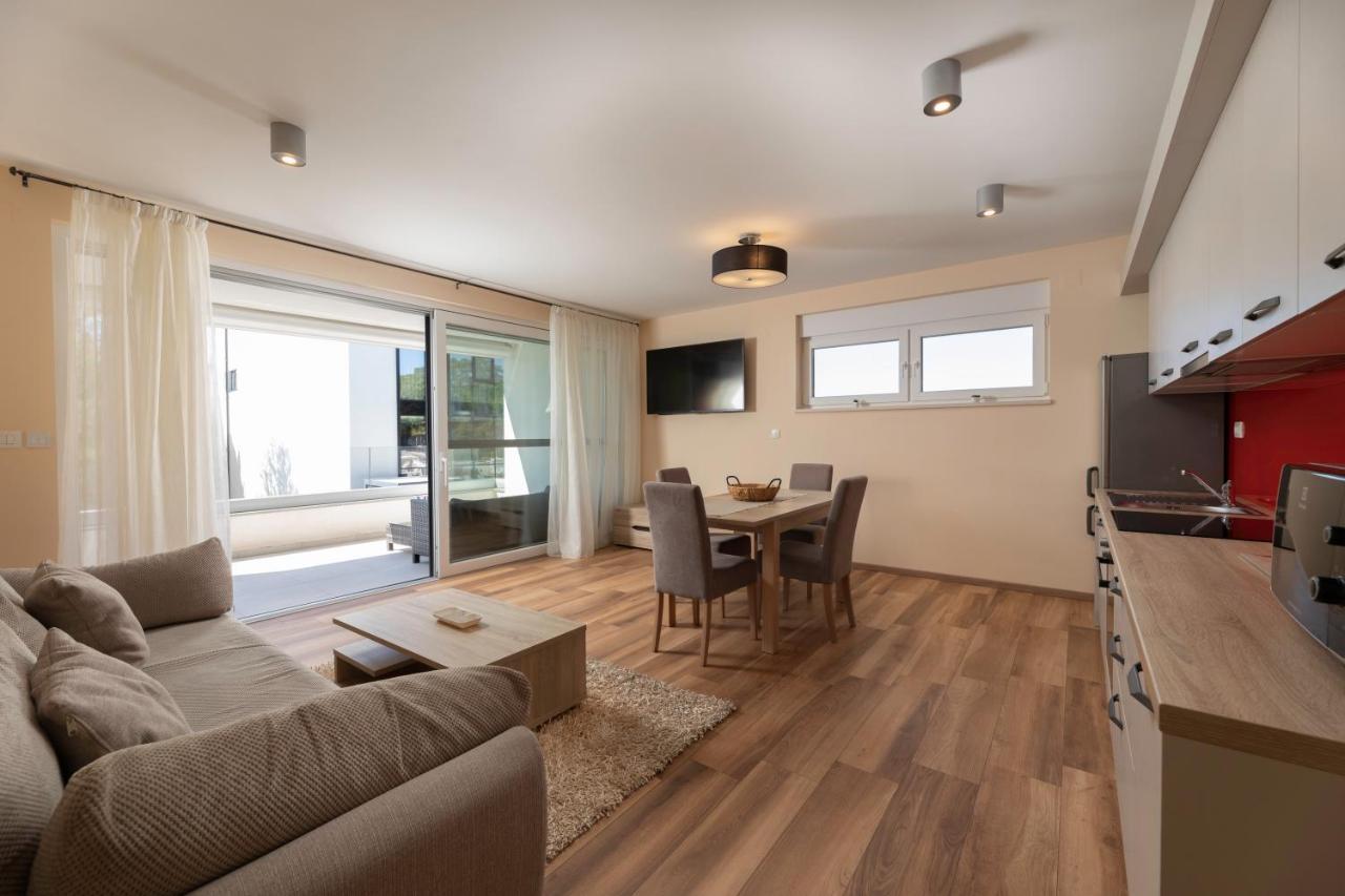 Waterfront Apartments Pia - Marija Малинська Екстер'єр фото